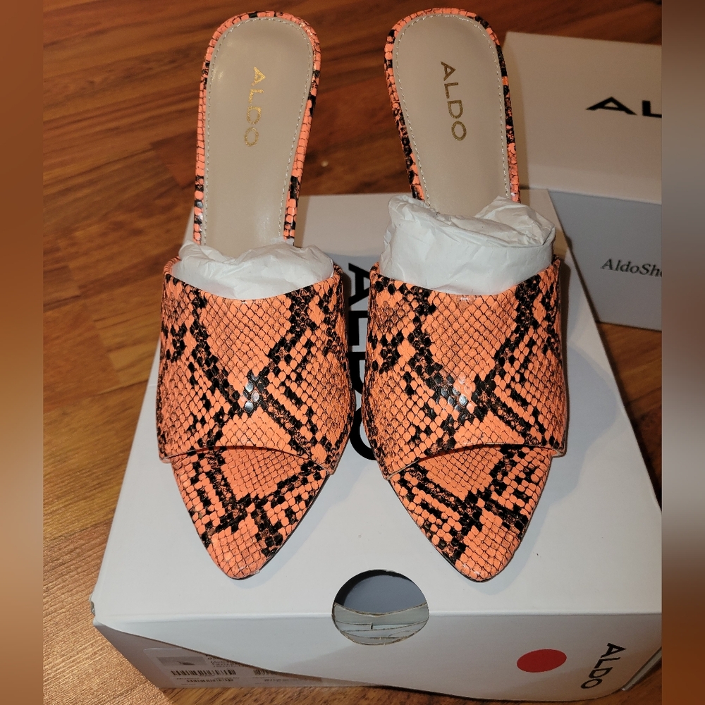 ALDO Pelverata Mules Pointed Toe Stiletto Heel Orange Snake Print 7.5